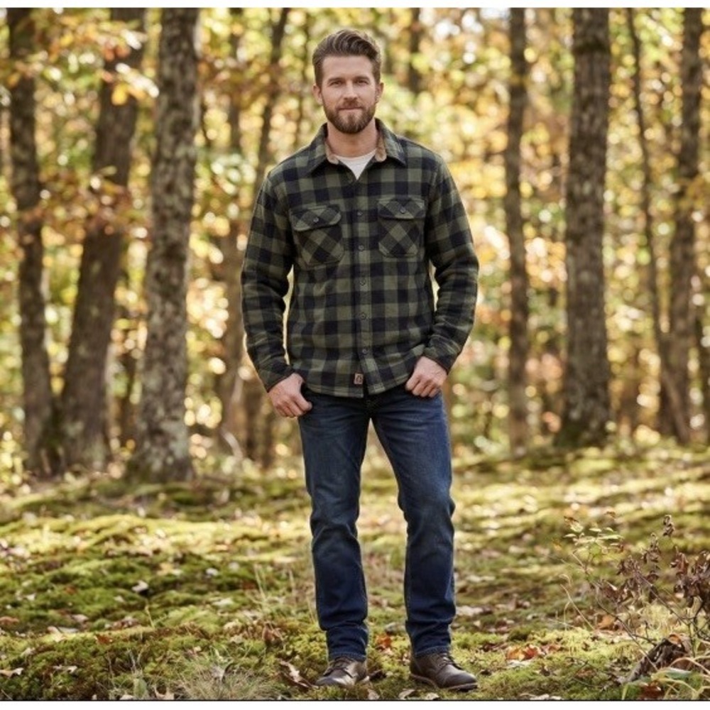 Legendary Whitetails Buffalo Plaid Green Black Flannel Button Down. Size S/M